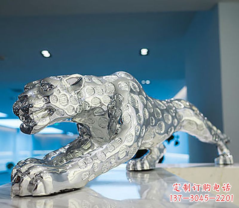 湖北雄豹之美
