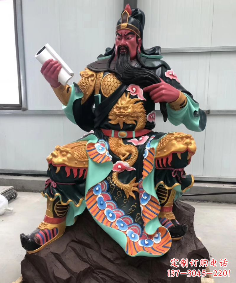 湖北玻璃钢彩绘关公雕像艺术之美