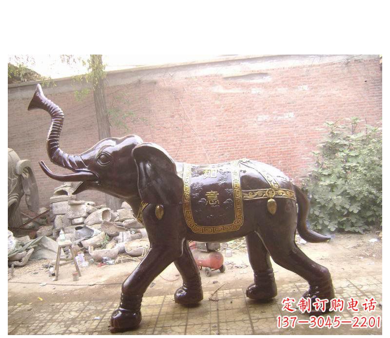 湖北玻璃钢大象雕塑