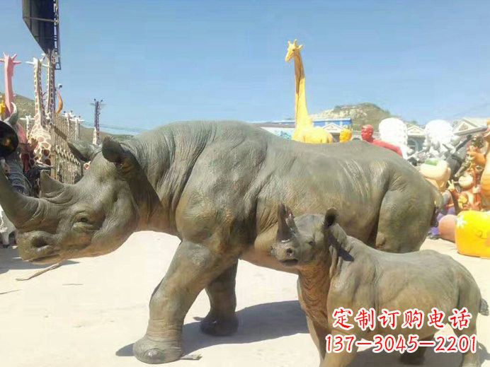 湖北玻璃钢仿真犀牛