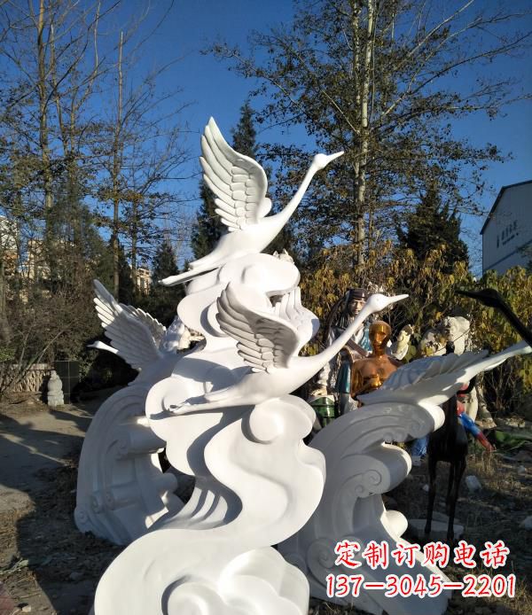湖北玻璃钢天鹅雕塑