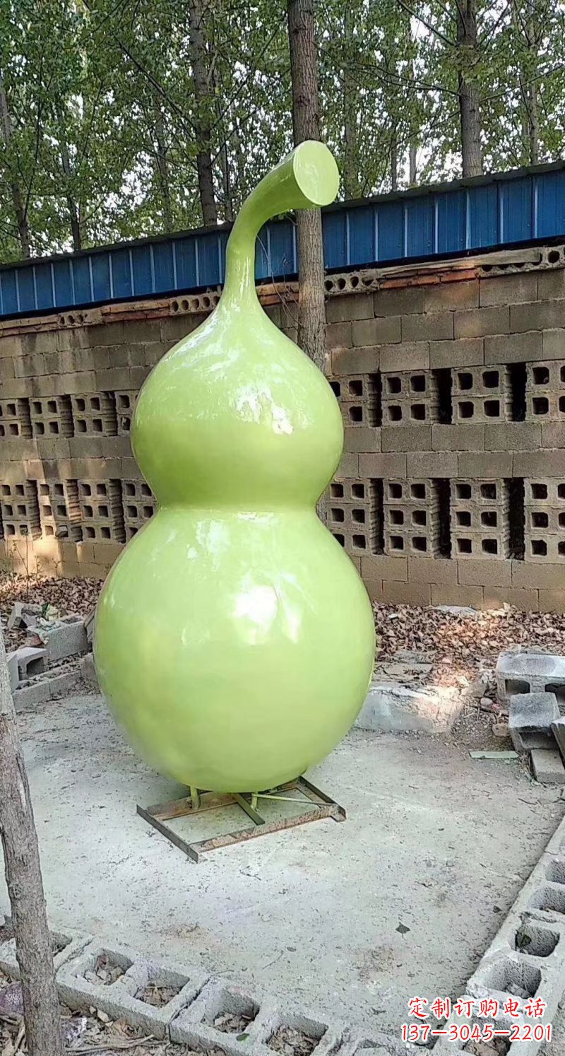 湖北玻璃钢葫芦雕塑艺术性与实用性的完美结合