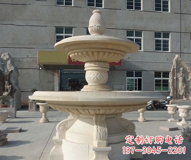 湖北菠萝雕塑点缀小区景观的精美艺术品