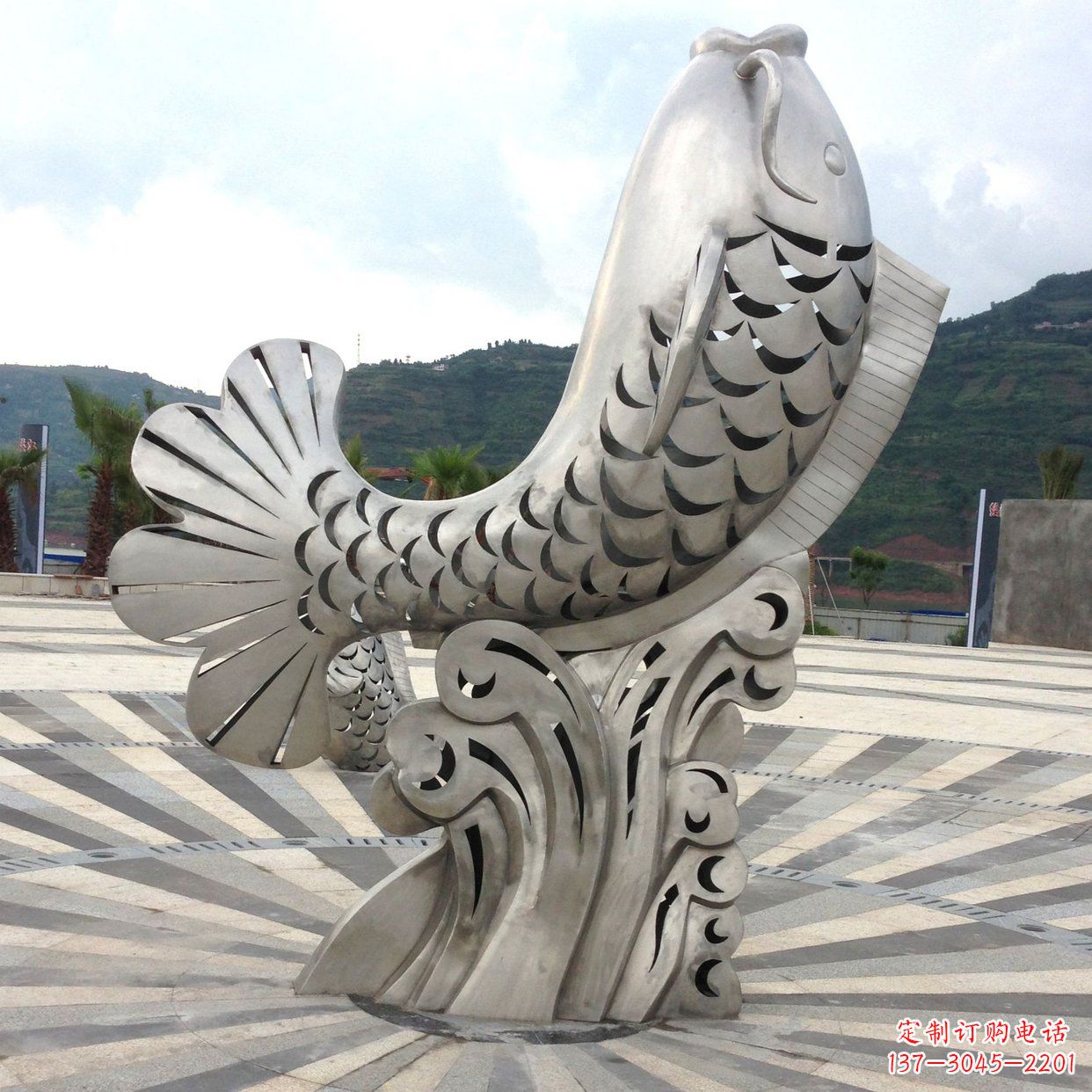 湖北不锈钢“鱼”园林水景喷泉动物景观雕塑