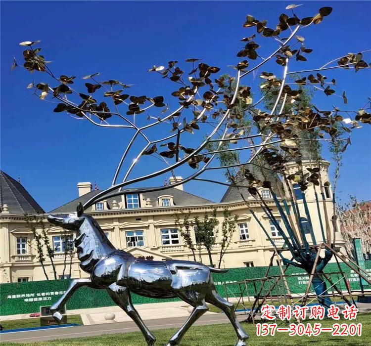湖北不锈钢梅花鹿雕塑精美而又经久不衰