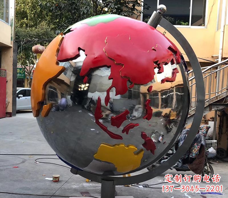 湖北不锈钢彩绘地球仪雕塑与世界接轨