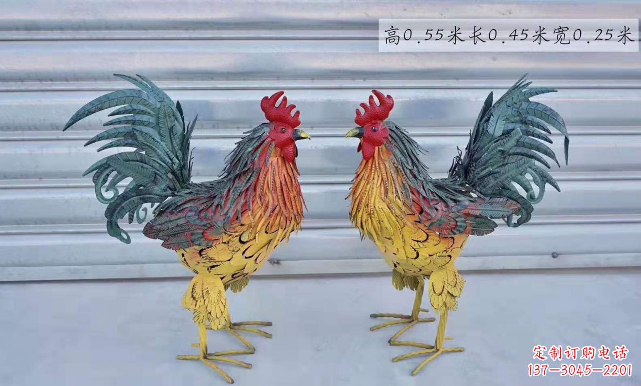 湖北不锈钢彩绘公鸡雕塑——景观雕塑的精彩绽放