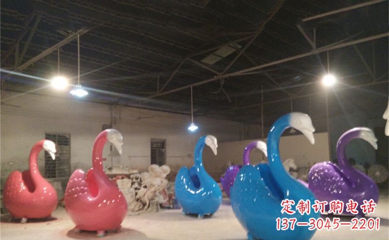 湖北不锈钢彩色天鹅——精美的动物雕塑
