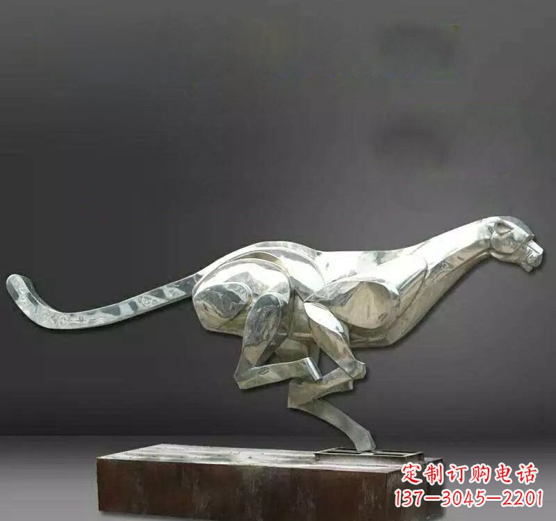 湖北不锈钢豹子雕塑一种精美的雕塑艺术