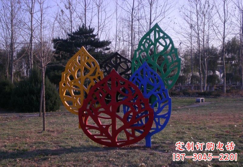 湖北精美不锈钢树叶雕塑