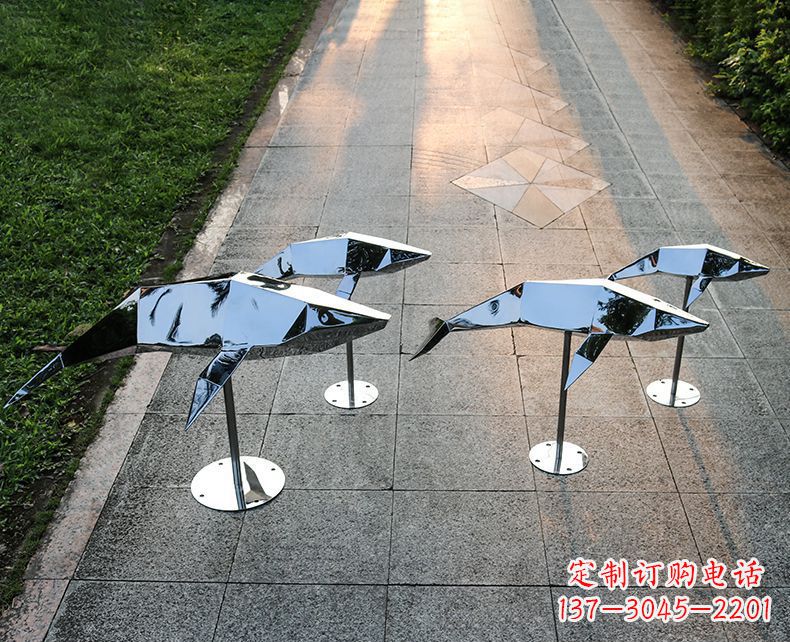 湖北海豚雕塑不锈钢的艺术精灵