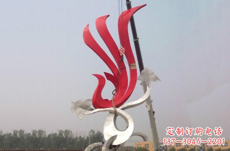 湖北不锈钢凤凰雕塑安装介绍