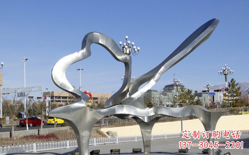 湖北不锈钢抽象钢琴广场雕塑