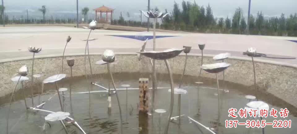 湖北精美不锈钢荷花雕塑