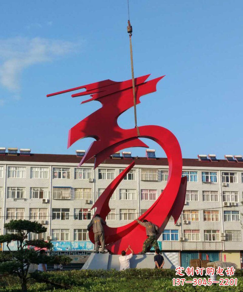 湖北不锈钢龙雕塑展现龙城市景观之美