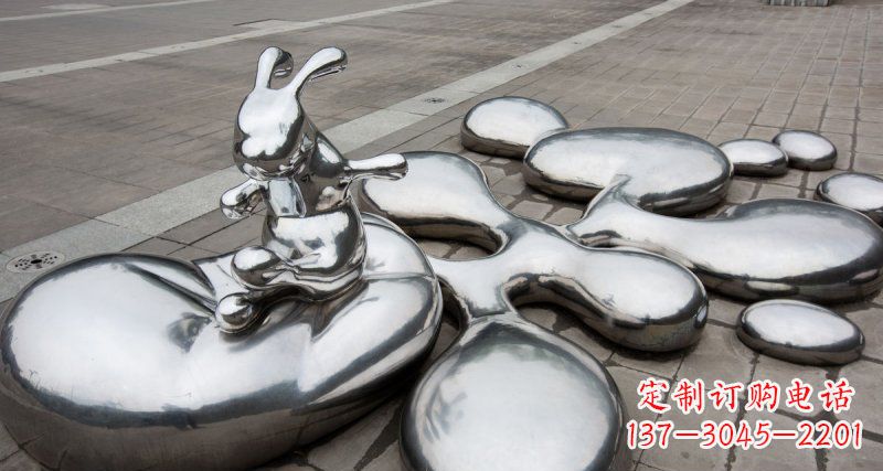 湖北不锈钢兔子雕塑——精美的水滴广场装饰