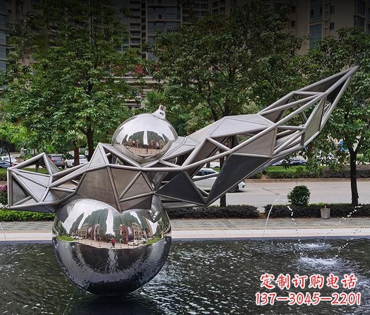 湖北不锈钢葫芦雕塑美丽耐用的艺术杰作