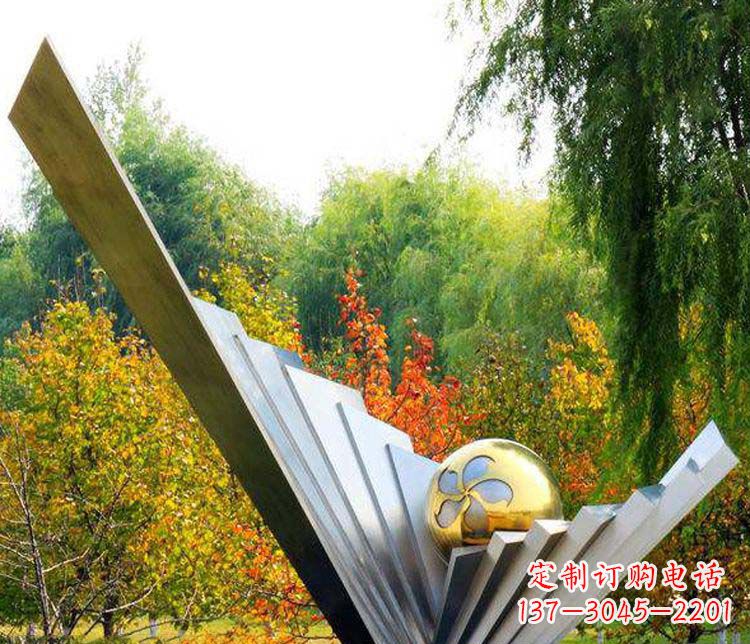 湖北不锈钢大型翅膀景观雕塑