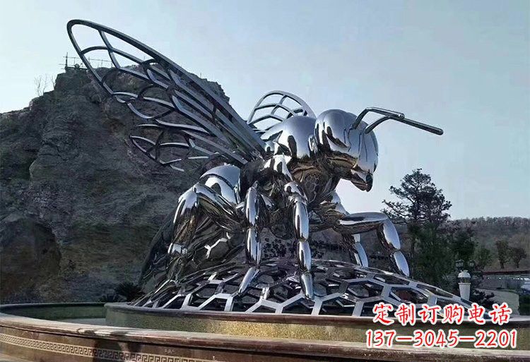 湖北不锈钢大型蜜蜂雕塑铸造出精美绝伦的艺术杰作