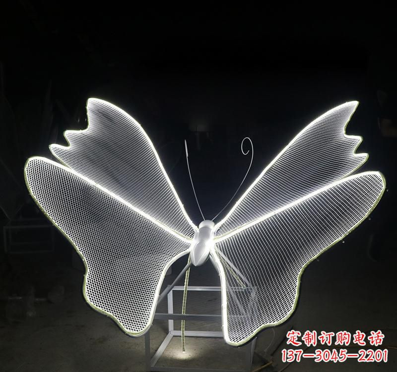 湖北不锈钢灯饰蝴蝶雕塑
