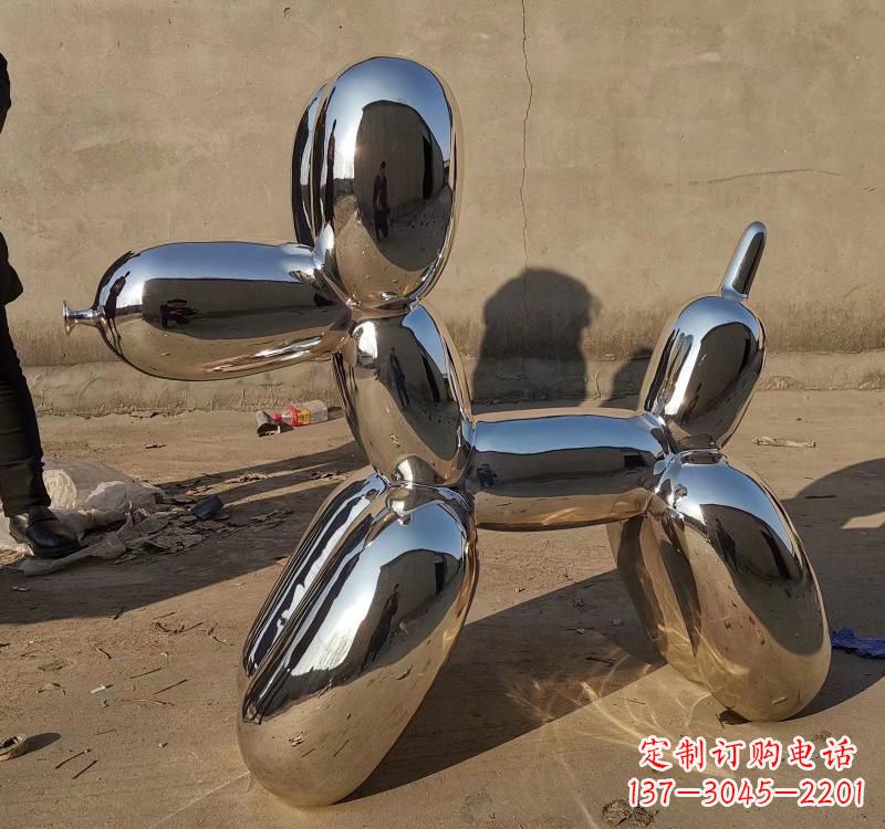 湖北精美不锈钢动物雕塑