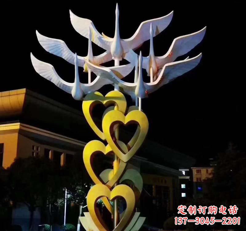 湖北不锈钢大雁雕塑象征着自由的翱翔
