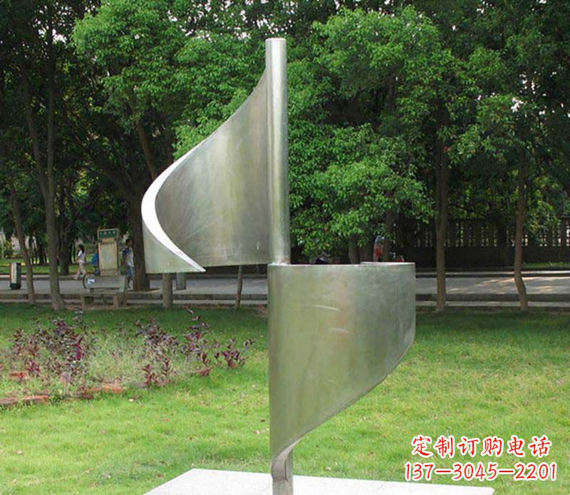 湖北精美不锈钢风车雕塑