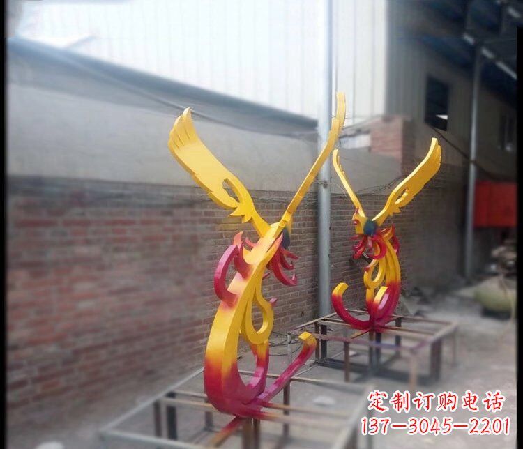 湖北凤凰雕塑美化公园景观