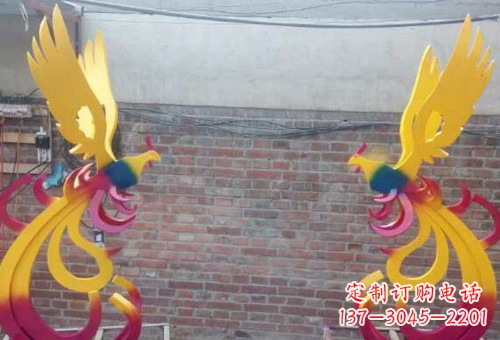 湖北不锈钢公园彩色凤凰雕塑——艺术与自然的融合