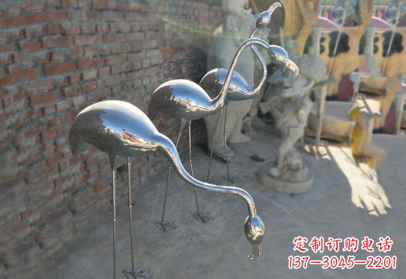 湖北不锈钢火烈鸟雕塑灿烂耀眼的艺术之作