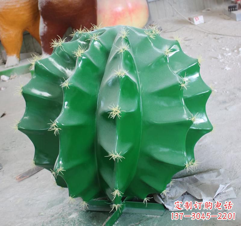 湖北不锈钢仙人掌雕塑给公园景观增添灵动之美
