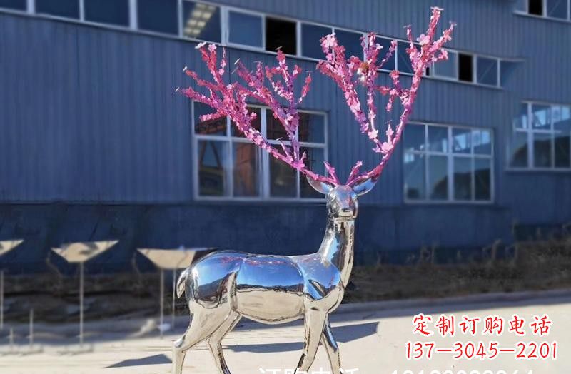 湖北梅花鹿雕塑不锈钢公园的美丽礼物