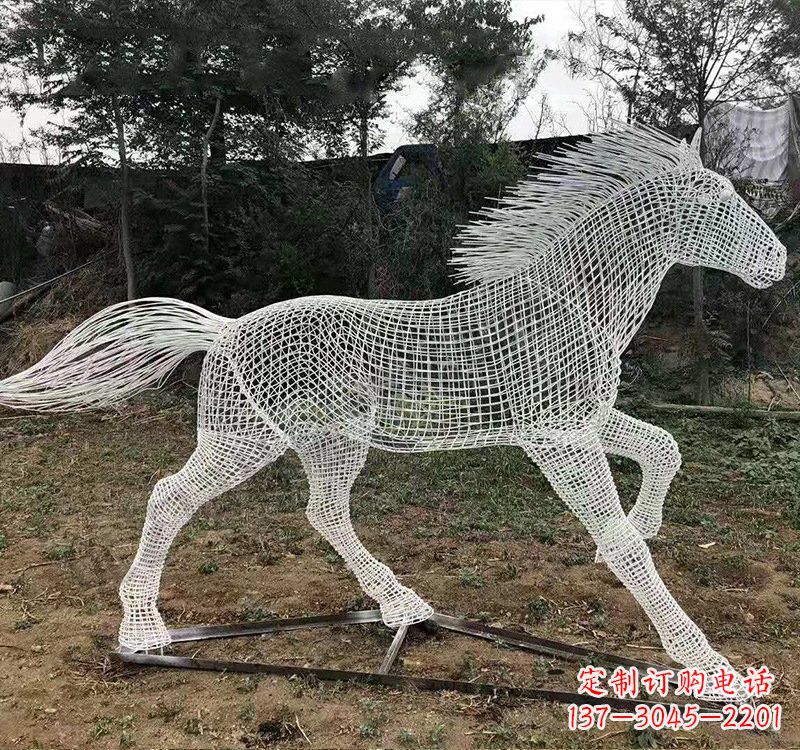 湖北不锈钢公园镂空奔马雕塑——给城市带来动感