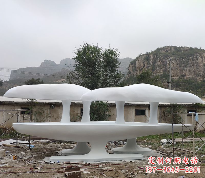 湖北不锈钢公园蘑菇云朵景观雕塑