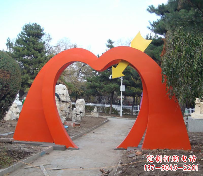 湖北不锈钢拱门雕塑给空间增添灵动之美