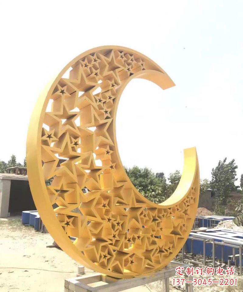湖北不锈钢月亮雕塑象征着梦想与希望