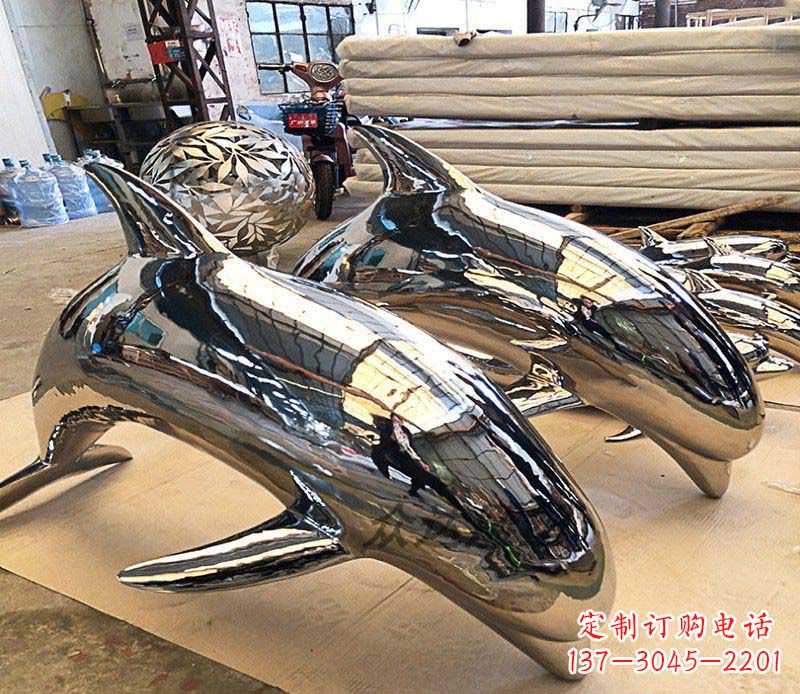 湖北不锈钢海豚雕塑传承美丽的海洋文化