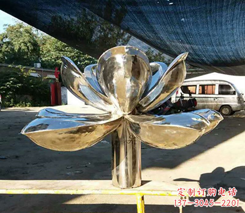 湖北不锈钢荷花雕塑——彰显小区景观之美