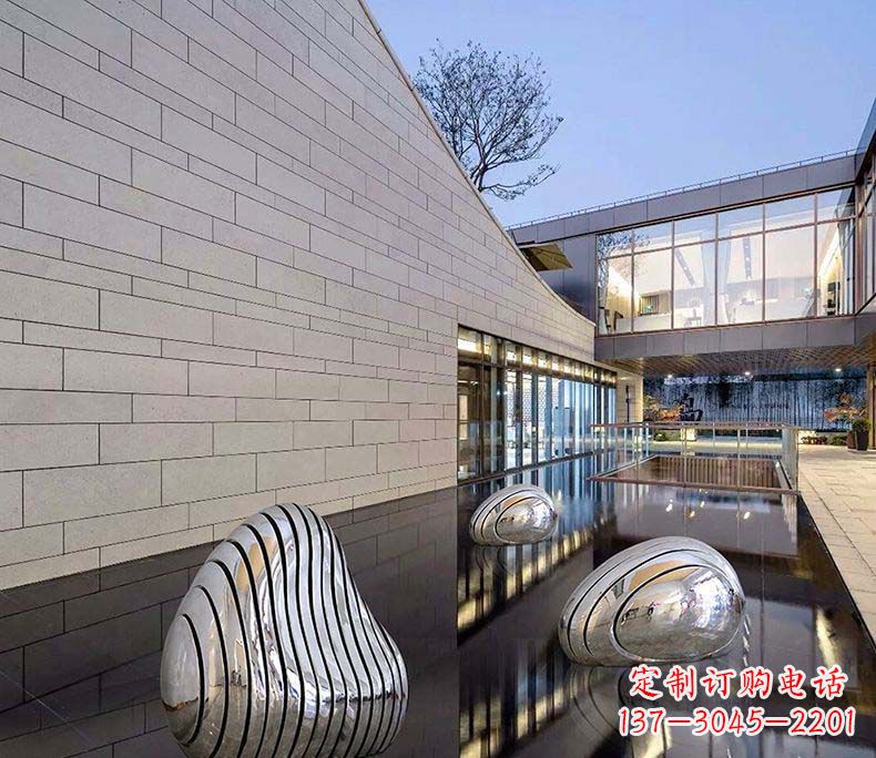 湖北精美不锈钢假山雕塑
