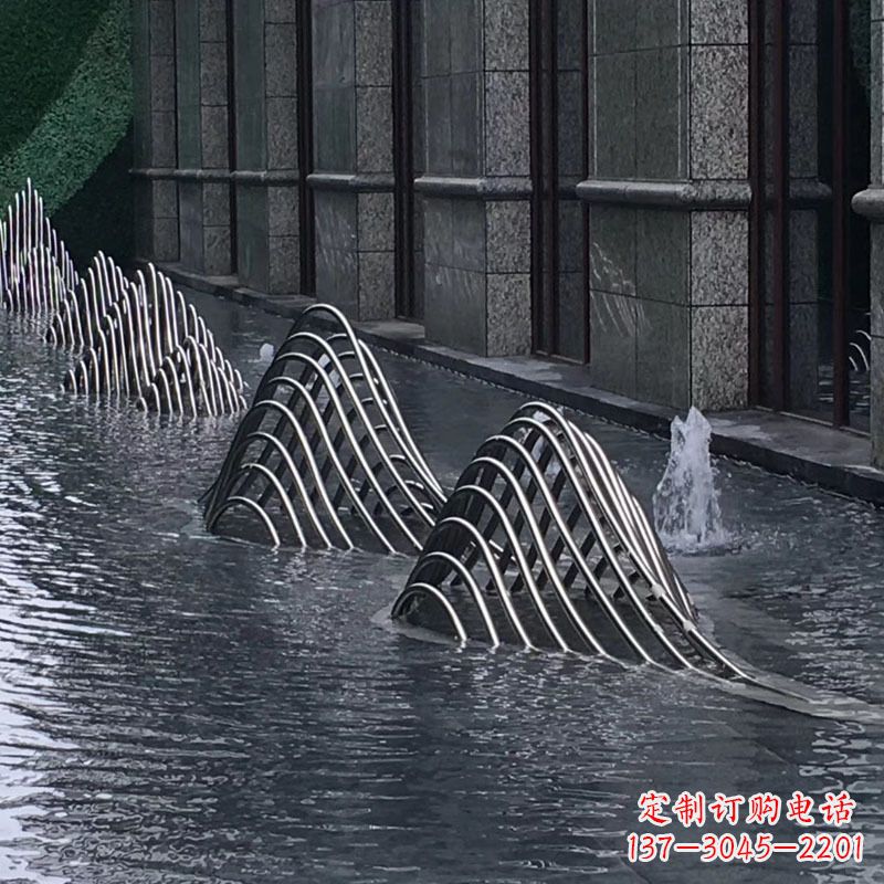 湖北不锈钢假山雕塑精美外形,百变造型
