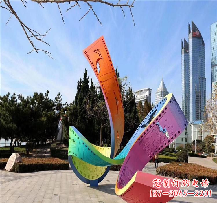 湖北波浪状的不锈钢胶卷雕塑