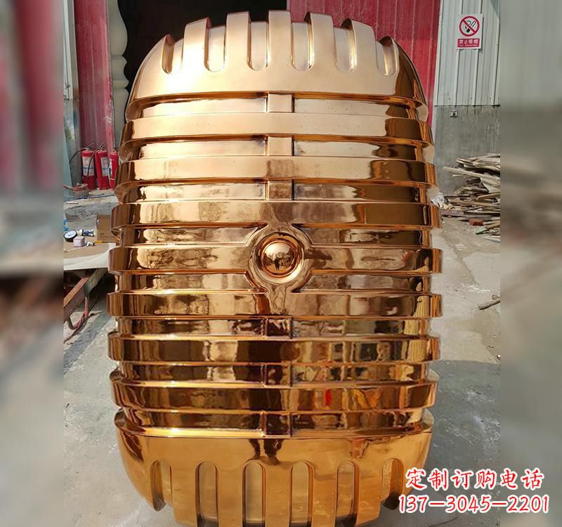 湖北不锈钢话筒雕塑传承历史的象征