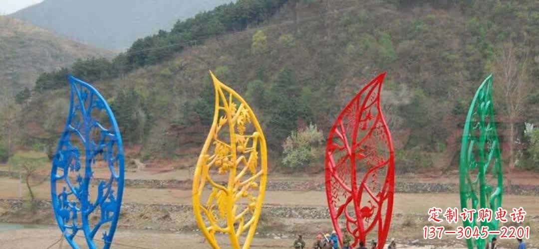 湖北不锈钢景区镂空树叶雕塑——美妙的自然之美