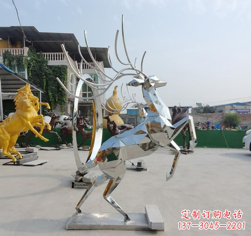 湖北精美不锈钢镜面动物鹿雕塑