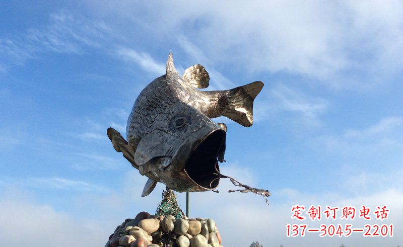 湖北不锈钢鲤鱼雕塑传承中国传统文化