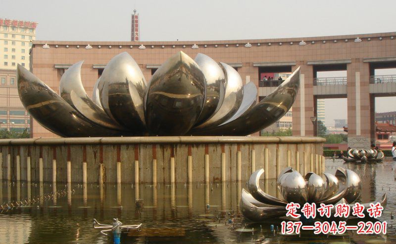 湖北不锈钢莲花雕塑一种精美的艺术品