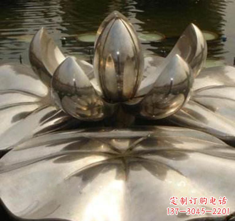 湖北不锈钢莲花喷泉雕塑艺术结合新技术