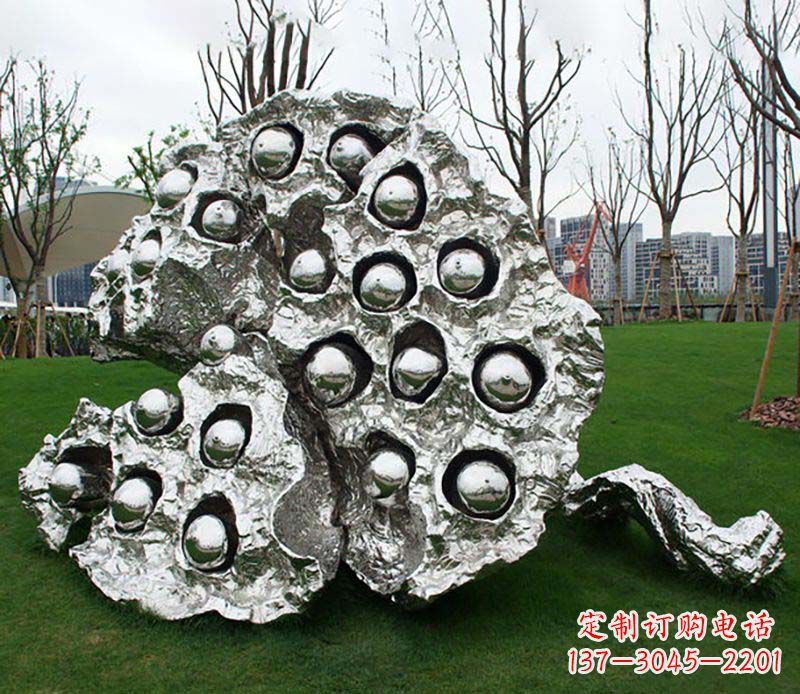 湖北不锈钢莲蓬雕塑——精美极致的艺术品