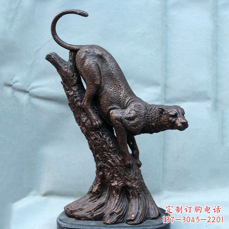 湖北不锈钢猎豹雕塑经典之美