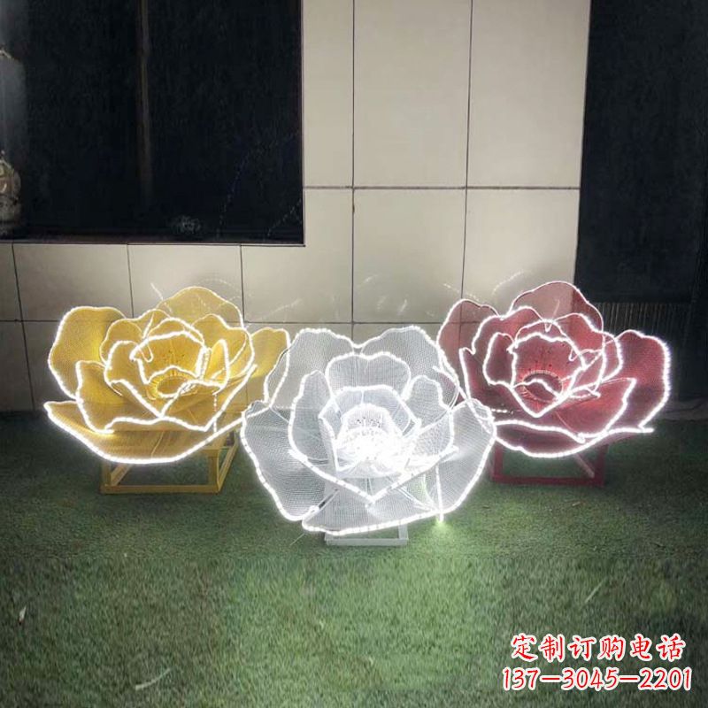 湖北精美不锈钢玫瑰花灯光雕塑